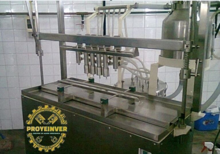 Llenadora de líquidos de alta precisión Proyeinver SAC